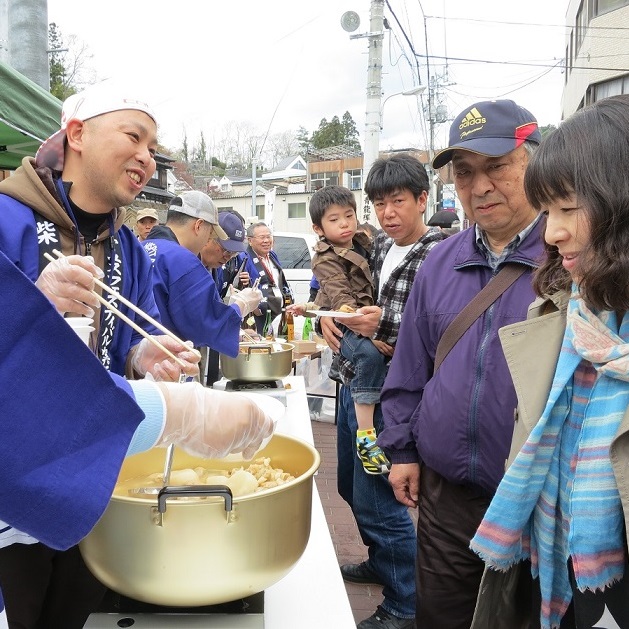 東日本大震災の被災地支援活動につきましてのサムネイル画像